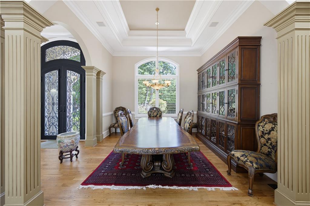 7090 Laurel Oak Drive
