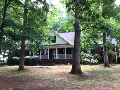Homes For Sale - 198 Rowan Drive<br/> Mcdonough, GA 30252