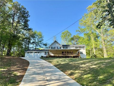 381 Brookwood Drive W Dawsonville GA 30534