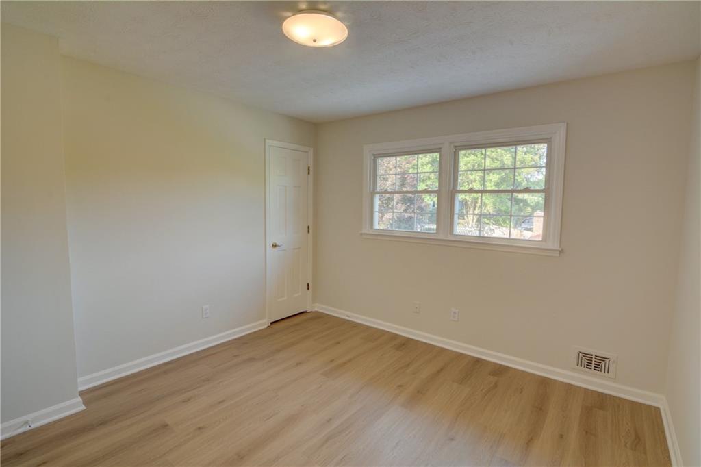 3407 Larch Pine Drive, Duluth, Georgia image 32