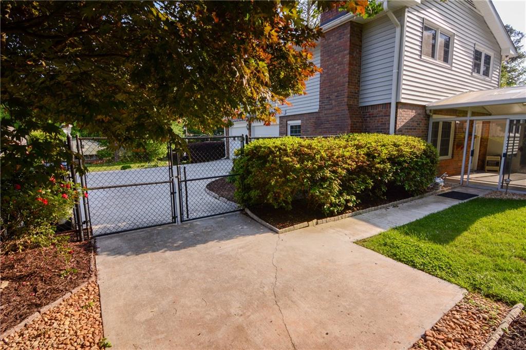 3407 Larch Pine Drive, Duluth, Georgia image 42