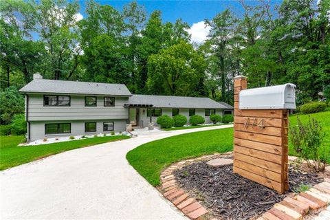 Homes For Rent - 774 Starlight Lane<br/> Atlanta, GA 30342