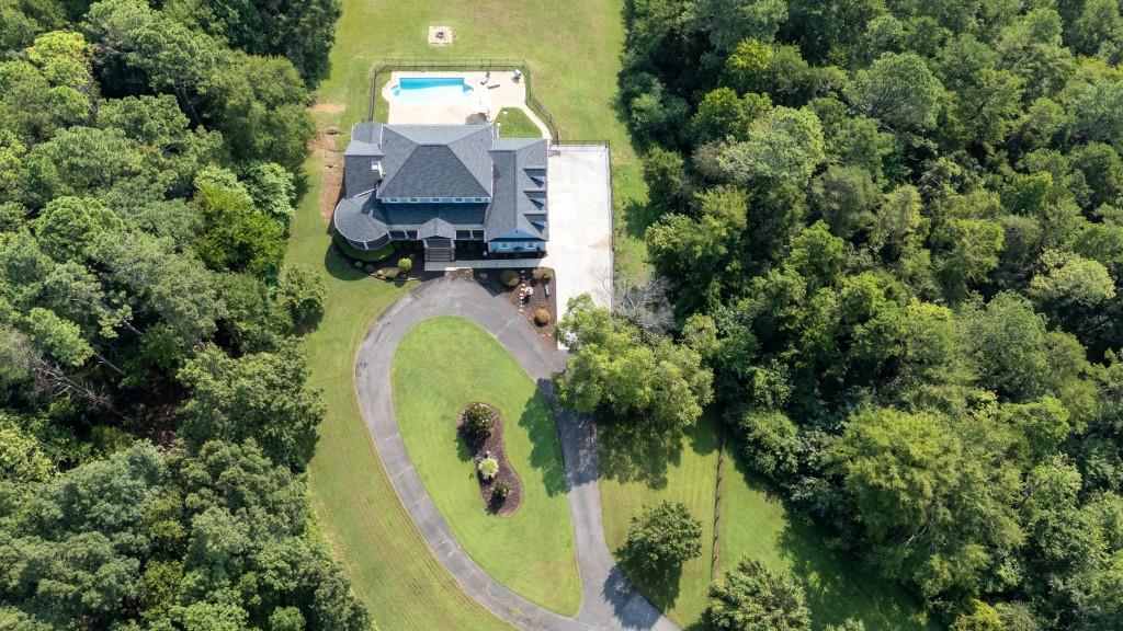 1616 Hwy 140 NW