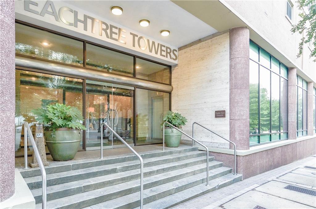 300 Peachtree Street NE 9D