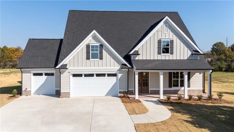 A home in Calhoun