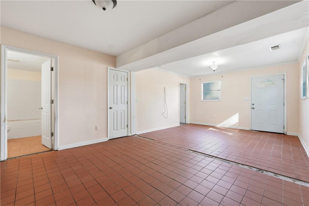 +/- 1 Acre - Residential