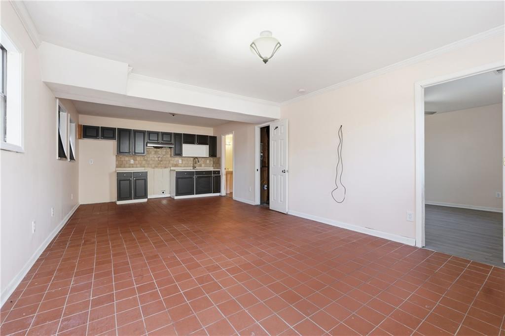 +/- 1 Acre - Residential