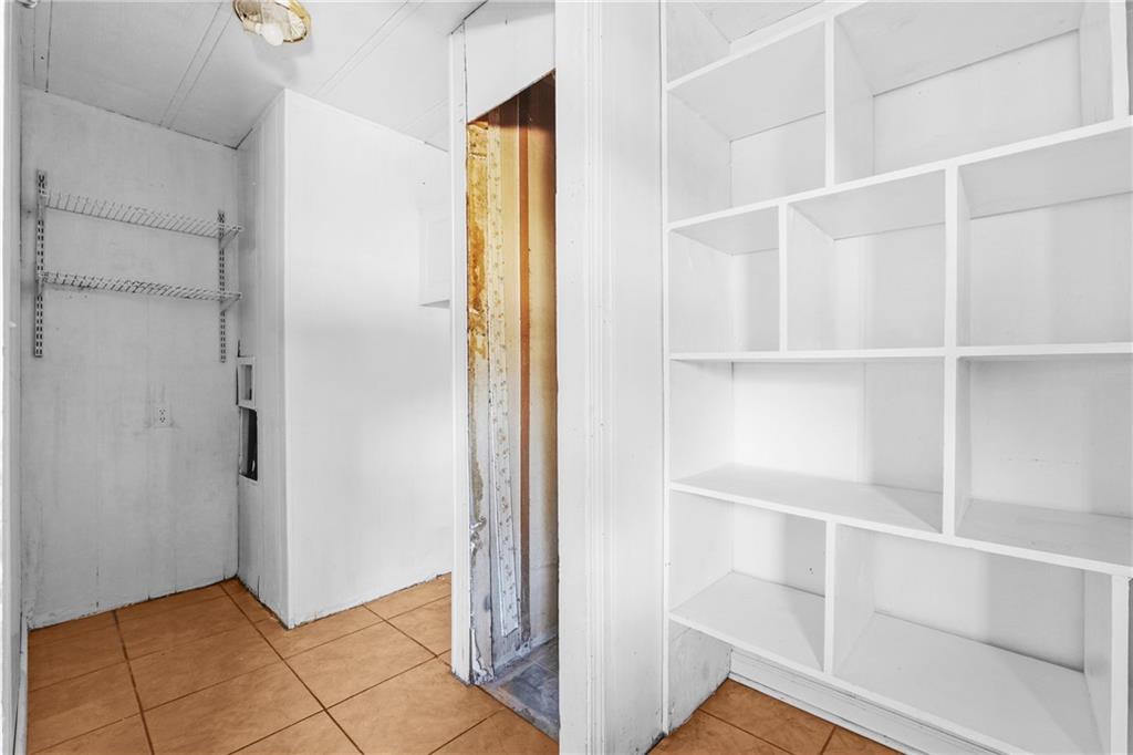 +/- 1 Acre - Residential