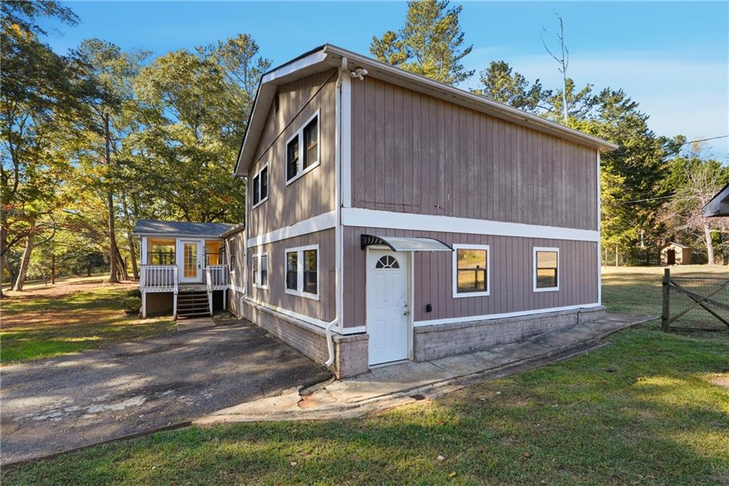 +/- 1 Acre - Residential