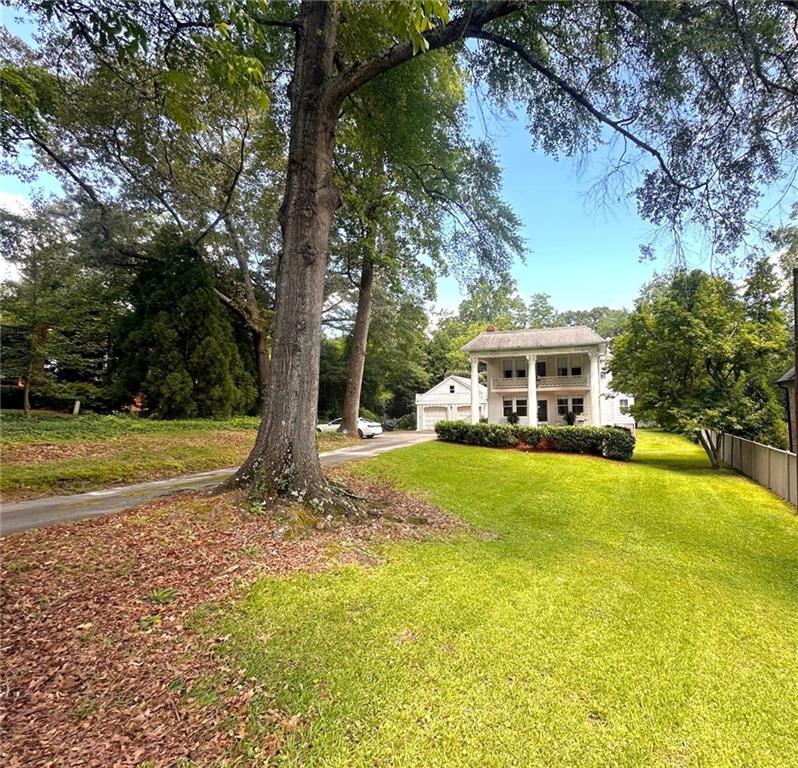 1242 Star Drive NE