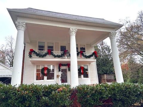 1242 Star Drive NE Brookhaven GA 30319