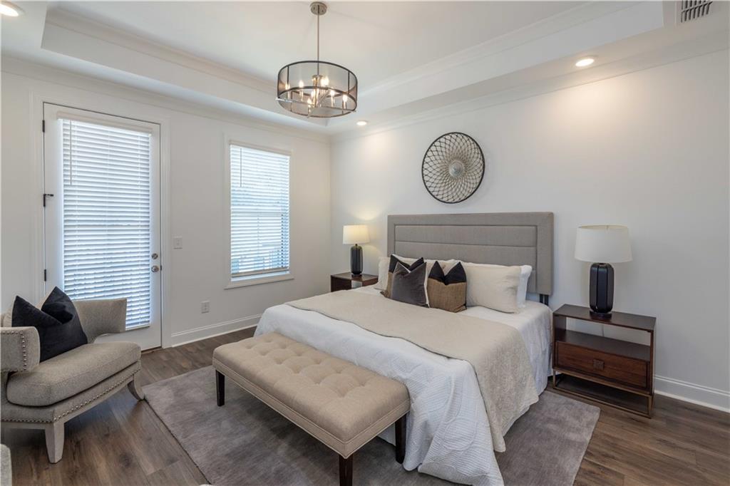 IveyBrooke - Residential