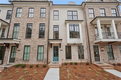 Townhouse For Sale - 225 Midnight Oak Run #7<br/> Alpharetta, GA 30009