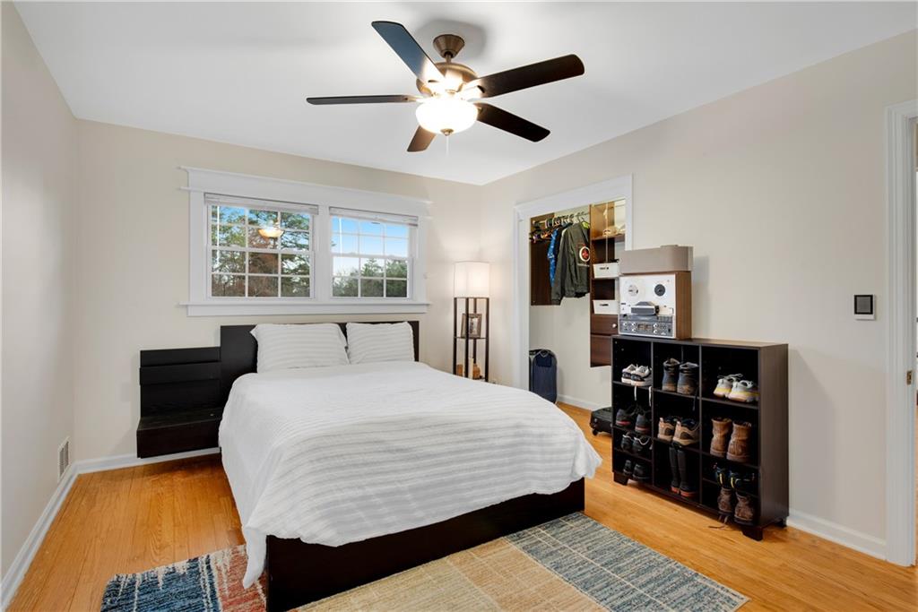 1040 Tuxedo Drive, Roswell, Georgia image 17