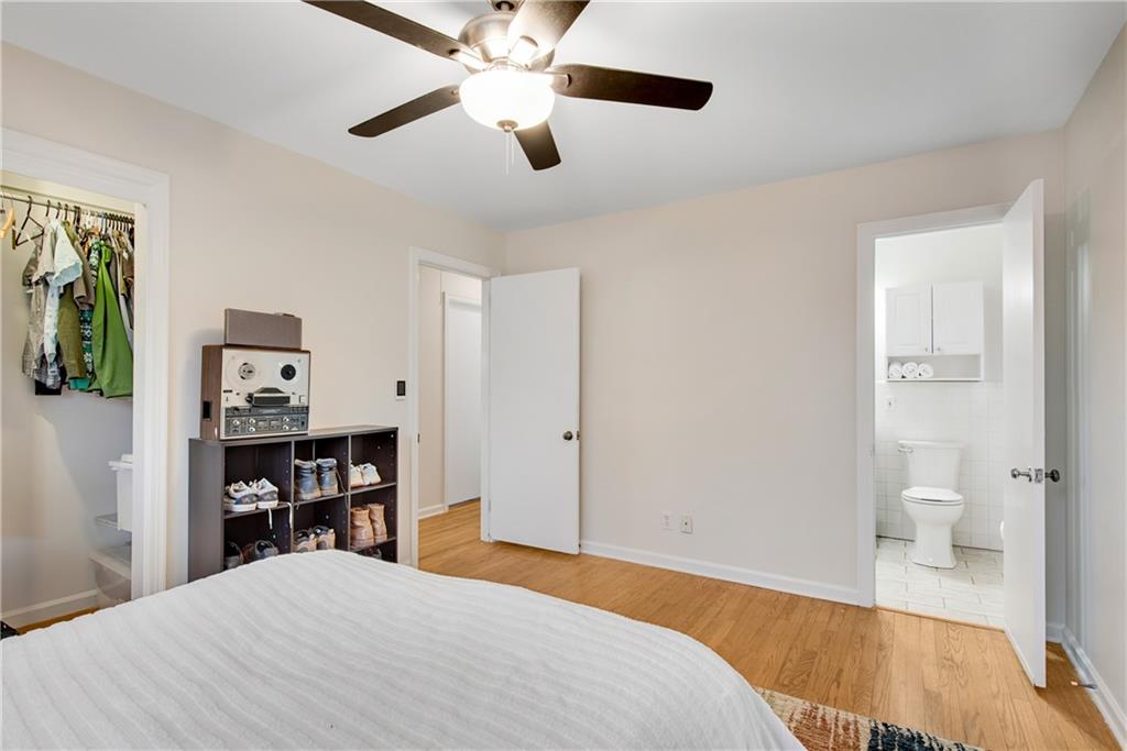 1040 Tuxedo Drive, Roswell, Georgia image 18