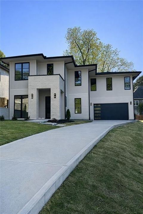 298 Creighton Scottdale GA 30079