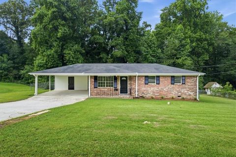 Homes For Sale - 4861 Shady Rest Drive<br/> Cobb County, Powder Springs, GA 30127
