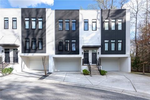 1099 Briar Cove Circle Atlanta GA 30329