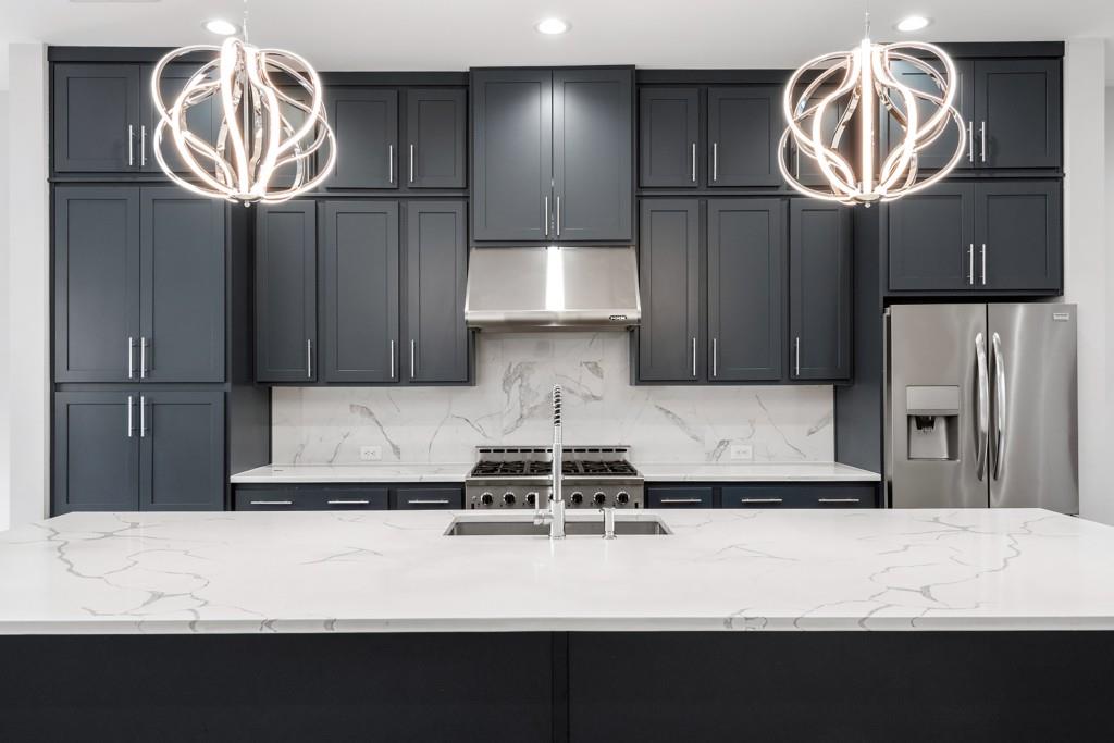 1099 Briar Cove Circle