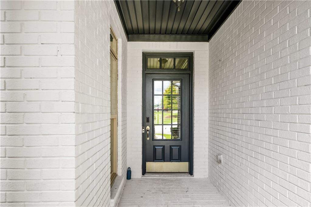 2728 Limestone Creek Drive