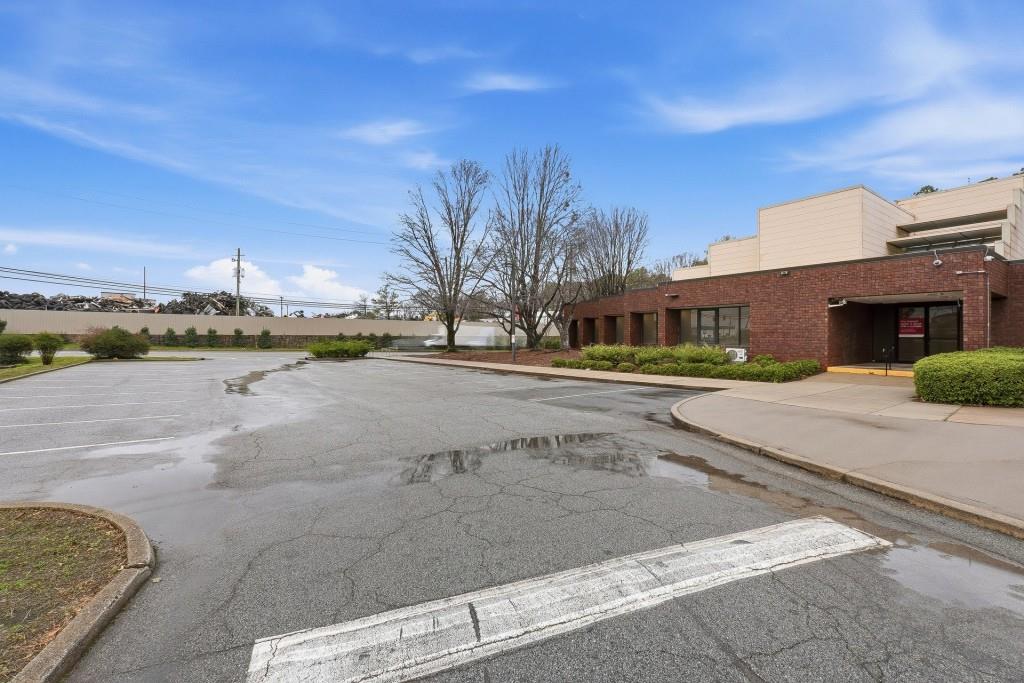 3800 Browns Mill Road SE