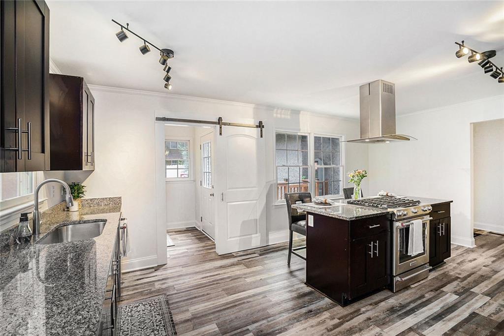 HOLLY HILLS ESTATES - Residential