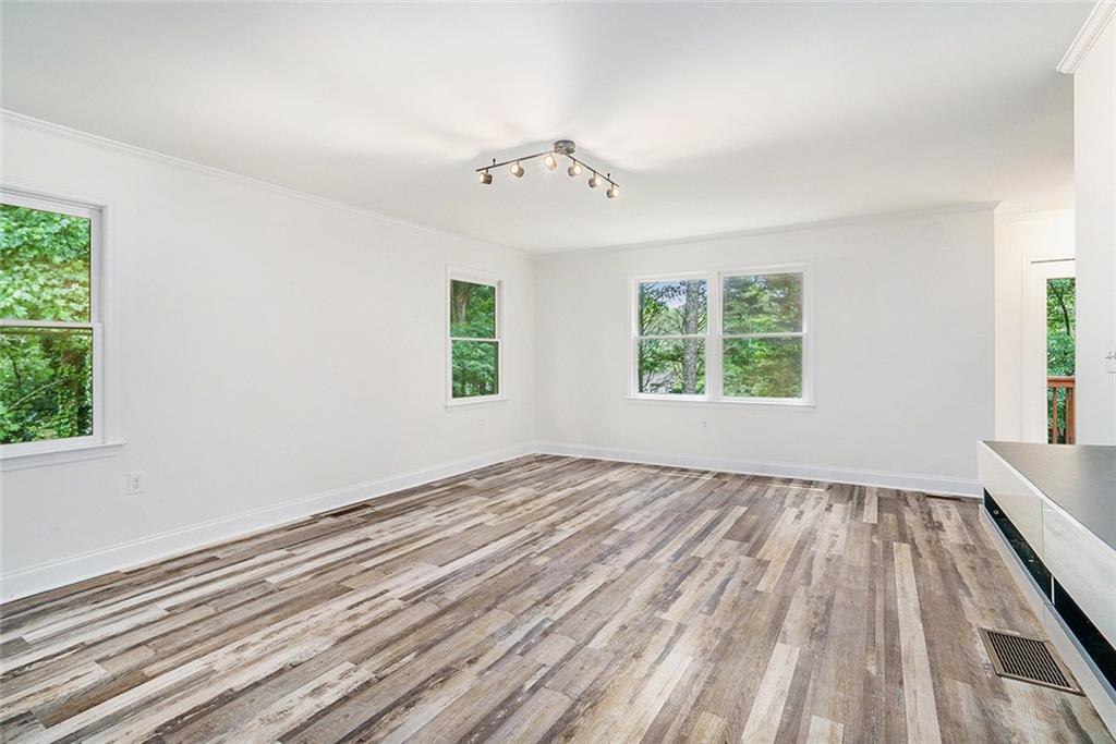 HOLLY HILLS ESTATES - Residential