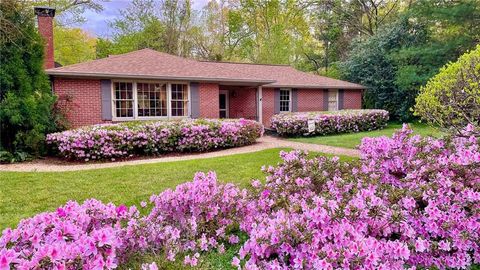 189 Whitlock Avenue SW Marietta GA 30064