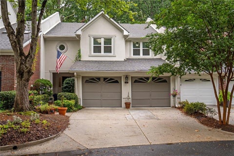 Condo For Sale - 5638 River Oaks Place #A4<br/> Fulton County, Sandy Springs, GA 30327