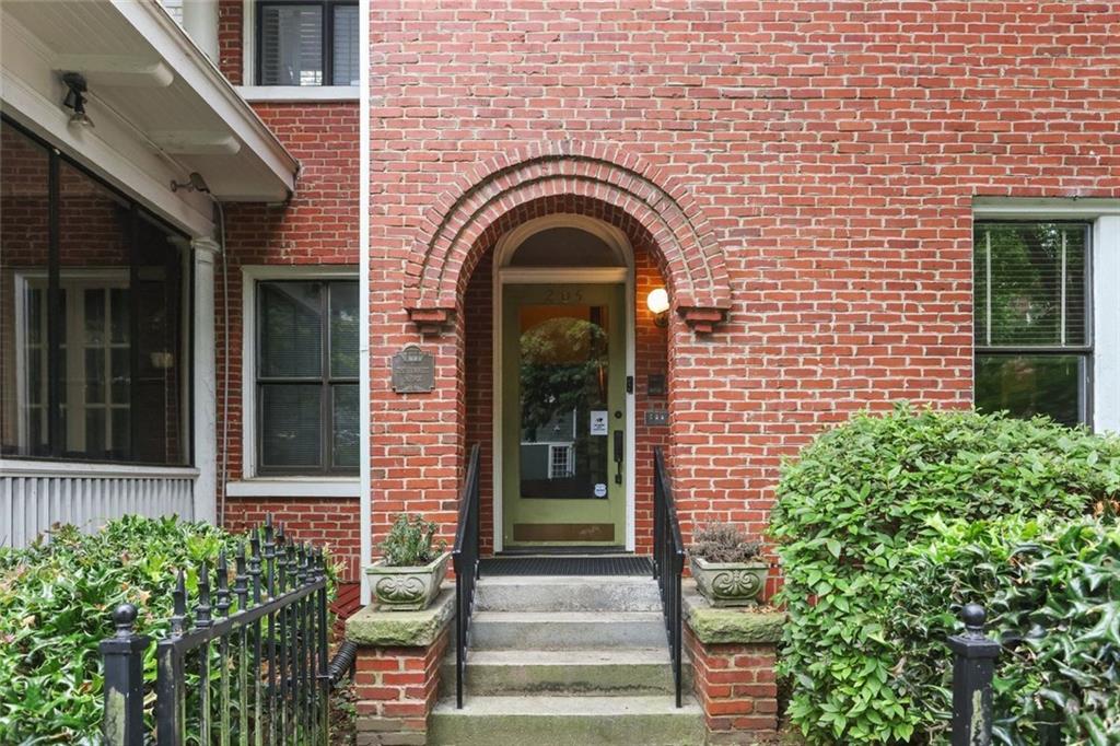 205 3rd Street Northeast Street NE 4