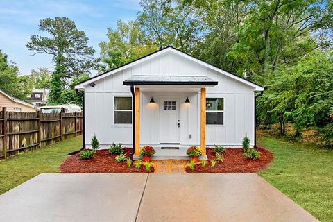 A home in Winder