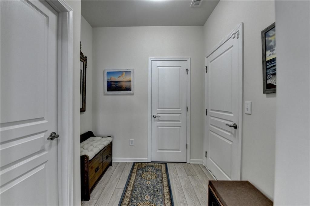 listing image 53
