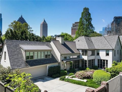Photo of 123 Peachtree Circle, Atlanta, GA 30309 (MLS # 7653855)