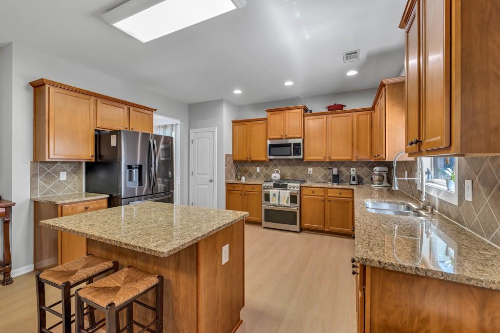 3285 Pebble Ridge Lane, Buford, Georgia image 15