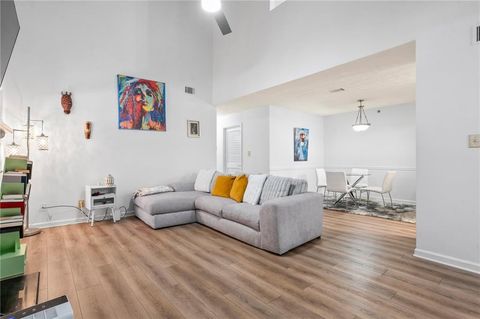Condo For Sale - 3960 Riverlook Parkway #207<br/> Marietta, GA 30067