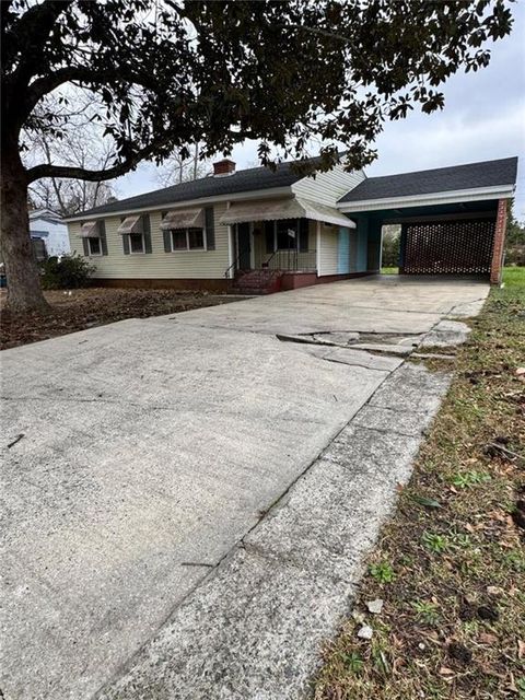 A home in Warner Robins