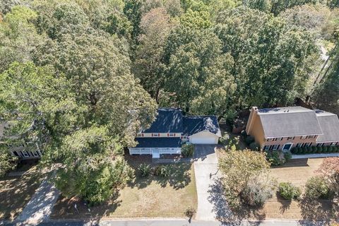 A home in Lilburn