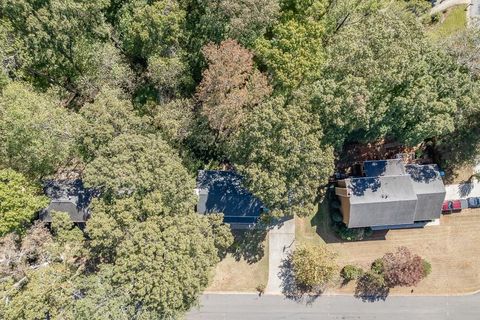 A home in Lilburn