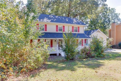 A home in Lilburn