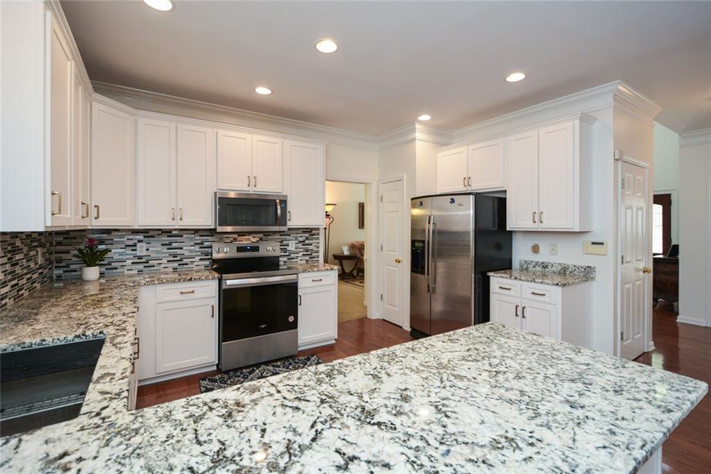 305 Collegiate Drive, Powder Springs, Georgia image 13