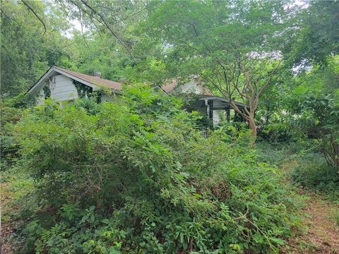 A home in Flowery Branch