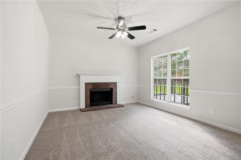 435 Churchill Court
