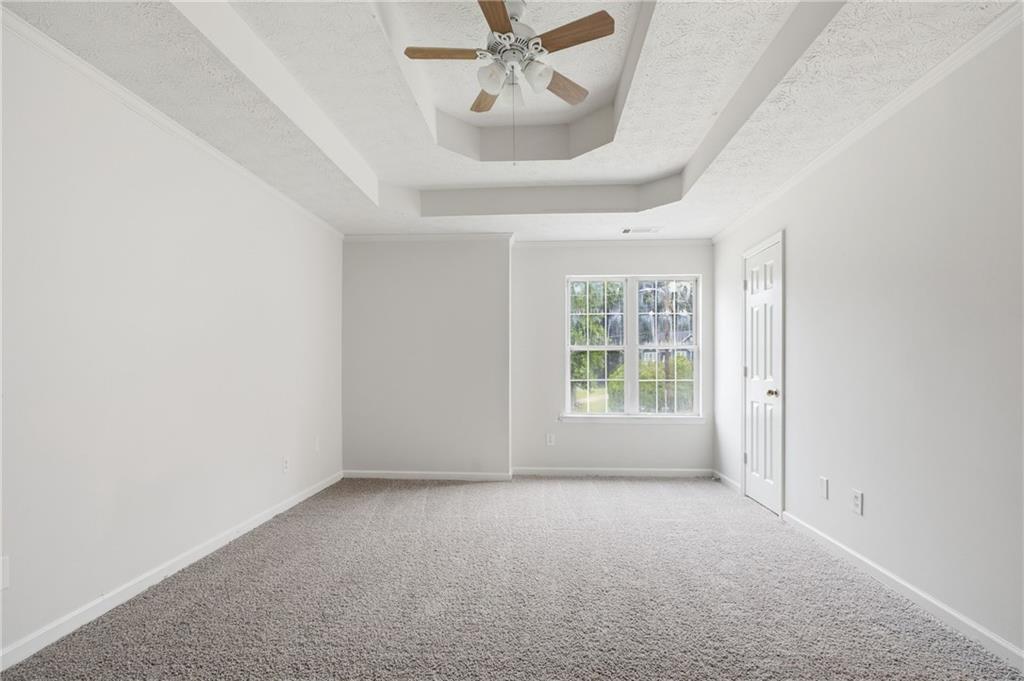 435 Churchill Court