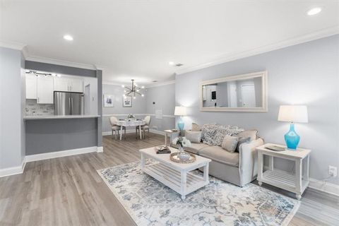 Condo For Sale - 6820 Glenridge Drive #C<br/> Fulton County, Atlanta, GA 30328