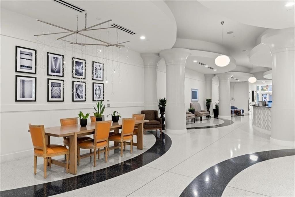 860 Peachtree Street NE 1506