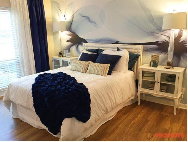 1500 Harbor Landing 2208