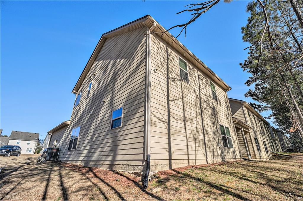 6292 Hickory Lane Circle, Union City, Georgia image 33