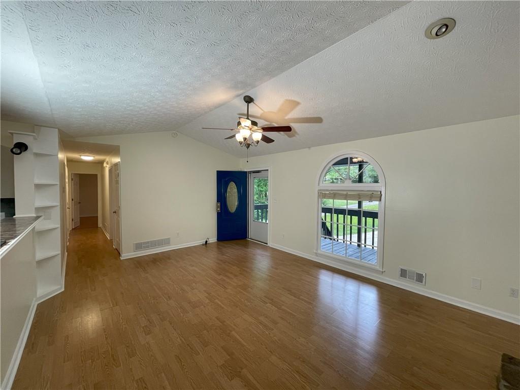214 Sweetwater Circle, Powder Springs, Georgia image 16
