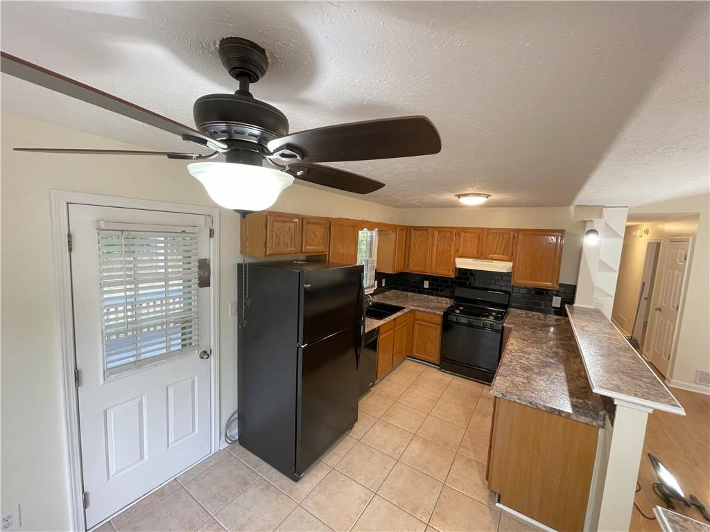 214 Sweetwater Circle, Powder Springs, Georgia image 25