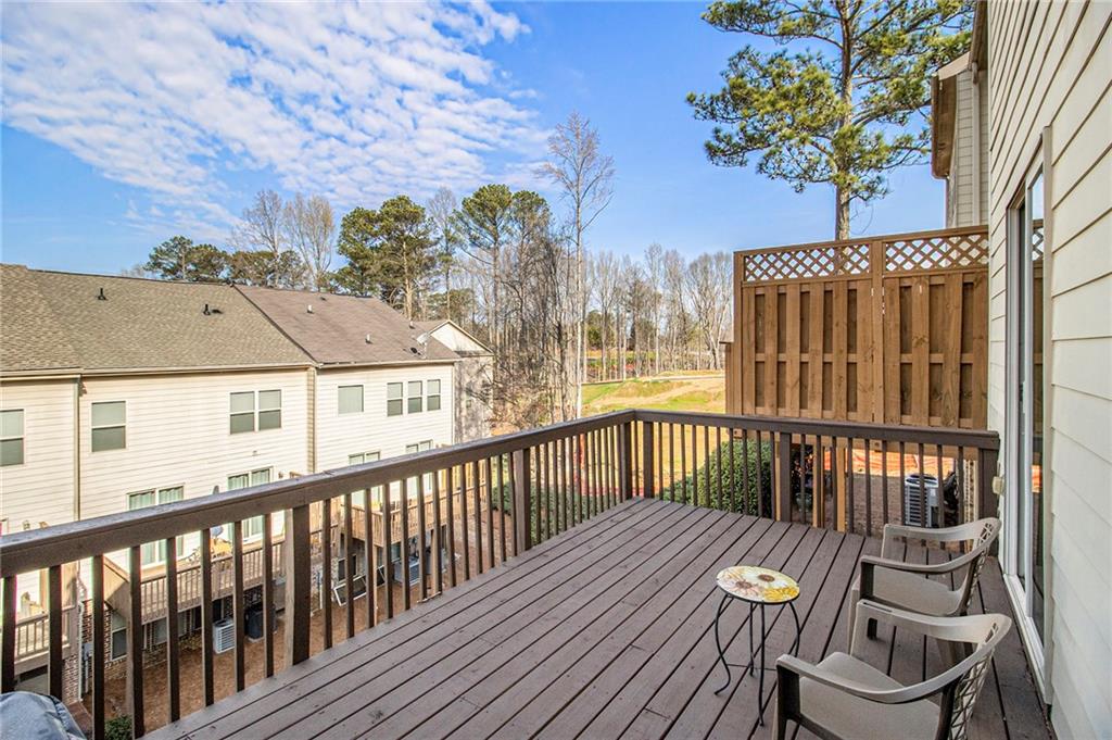 2722 Hallwood Lane, Suwanee, Georgia image 10
